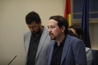 Pablo Iglesias cree que Aznar ha confirmado que Rivera es su "principal operador"