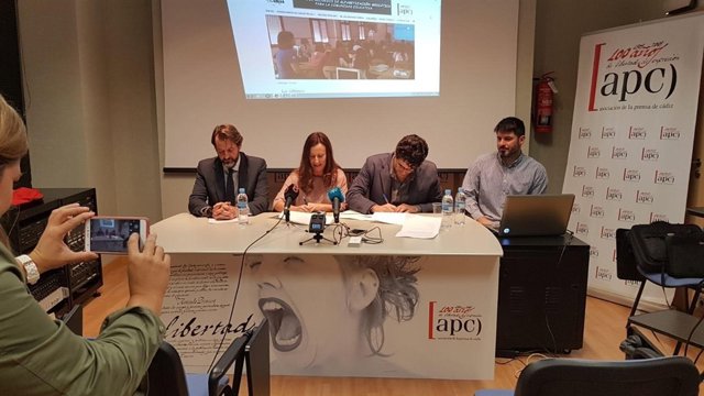 Firma convenio entre Junta y APC