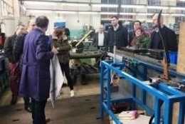 Visita de los parlamentarios al centro Salesianos.