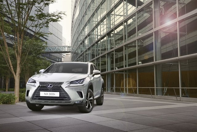 Lexus NX 300h 2018