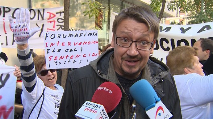Domènech demana l'alliberament dels exconsellers