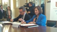 La Junta y la Universidad de Cádiz refuerzan su colaboración para potenciar su implicación en asuntos sociales