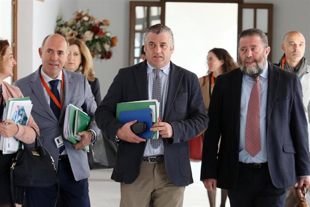 Javier Carnero, en el Parlamento de Andalucía.