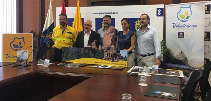 Federico Trillo, Antonio Morales, M.A. Rodríguez, Marta Moreno y Orlando Marrero