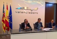 Martínez (APV) cree que sería "absurdo" dejar pasar la voluntad de Fomento de negociar el acceso norte al puerto  