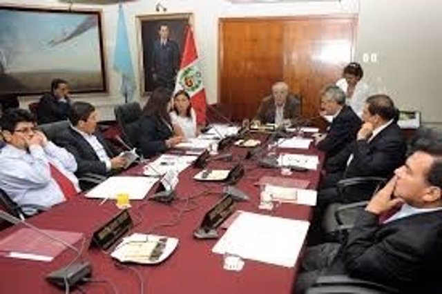 Tribunal Constitucional Perí