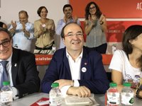 Iceta dice que si BComú rompe con el PSC "será muy difícil" un acuerdo con los 'comuns'