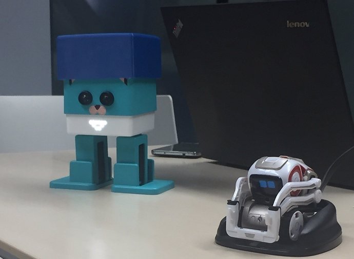 Botter, el robot creat per la UOC