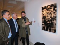 Ceniceros anima a los jóvenes "a que perseveren en la búsqueda de su propio camino a la creación artística"