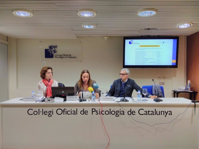 A.Mitjans, D.Liria y A.Calvo en el Colegio de Psicología de Catalunya