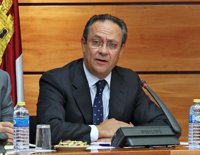 Simplificación administrativa, formar a funcionarios y mejorar gestión de emergencias, retos de Ruiz Molina en 2018