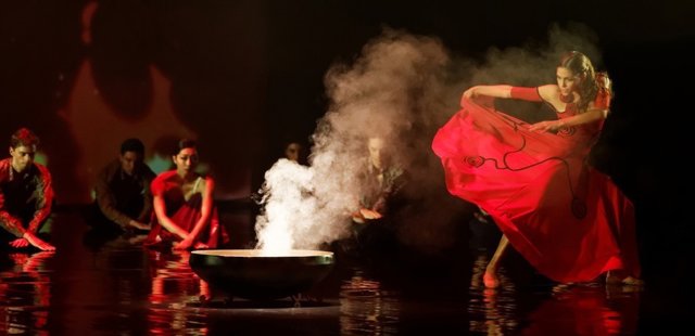 Puesta en escena de 'El Amor Brujo' de Víctor Ullate