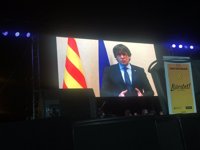 Puigdemont pide desde Bruselas a los manifestantes de Barcelona que sigan "muy activos"