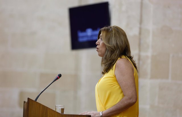 Susana Díaz, en el Pleno del Parlamento