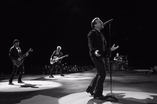 U2