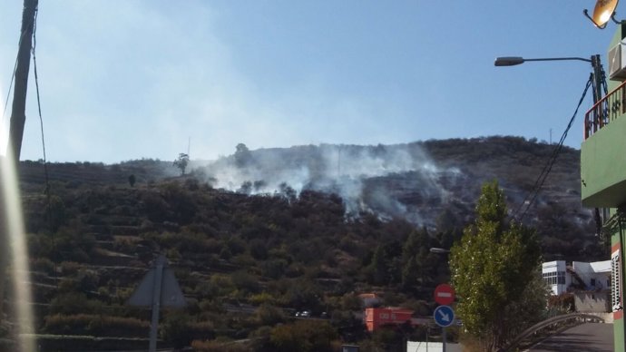 Fuego declarado en Cazadores, Gran Canaria