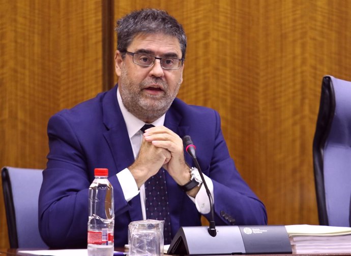 Antonio López, hoy en comisión parlamentaria