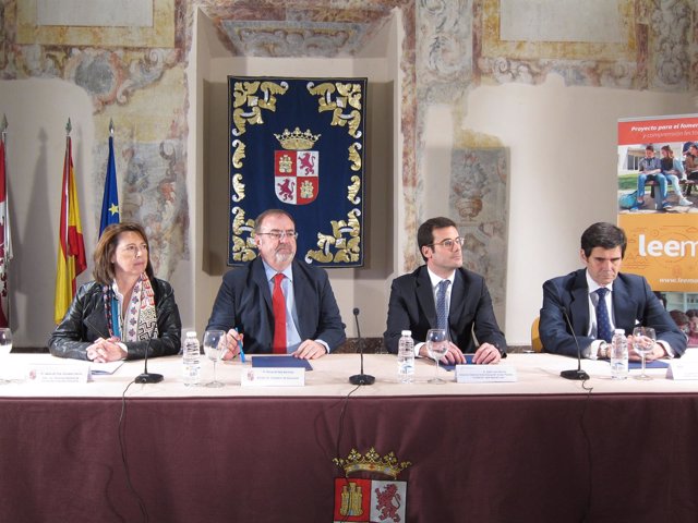 Convenio entre Educación y las fundaciones Telefónica y José Manuel Lara