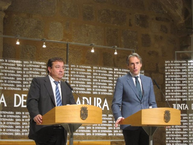 Guillermo Fernández Vara e Íñigo de la Serna             