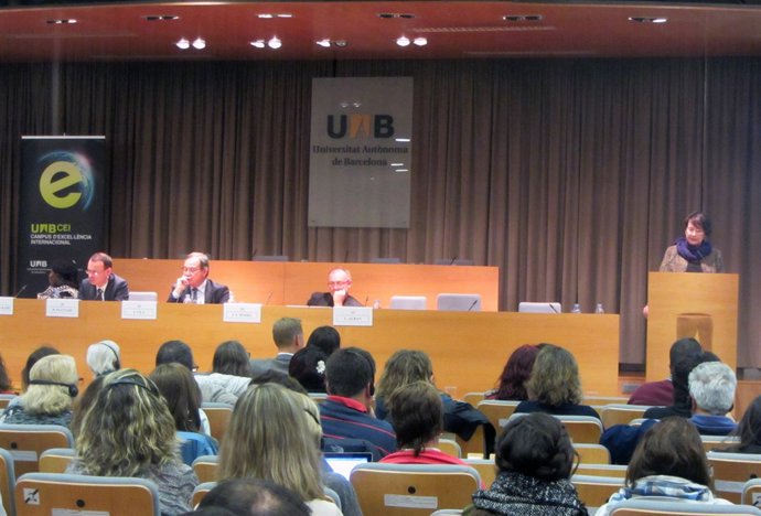 Jornada 'Les resistències als antibióticios: un repte global' en la UAB