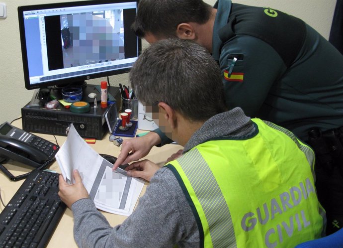 La Guardia Civil Destapa Una Trama Delictiva Que Habría Estafado Cerca De Siete 