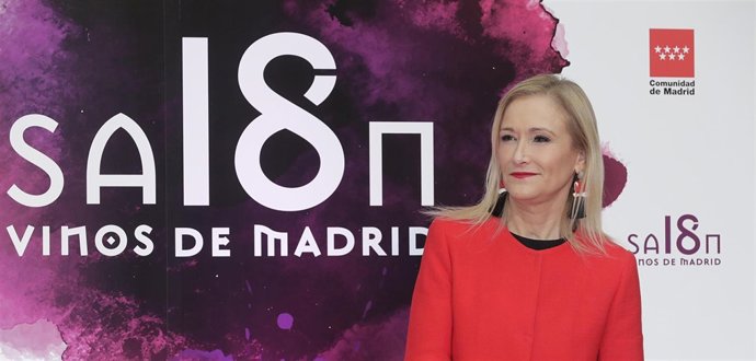 Cifuentes Asiste Al Salón De Los Vinos De Madridla Presidenta De La Comunidad De