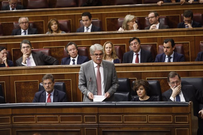 Alfonso Dastis en la sesión de control al Gobierno en el Congreso