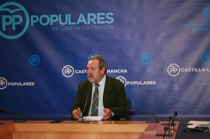 Pp Clm (Cortes De Voz Y Fotografía) Labrador En Rueda De Prensa 14.11.17