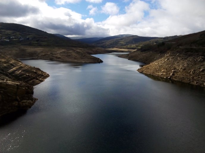 Embalse de Chandrexa de Queixa (Ourense)