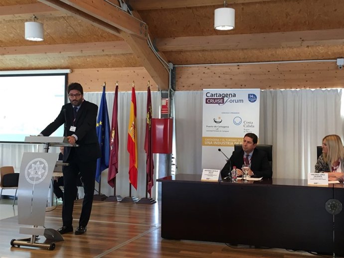  Manuel Fernández-Delgado Y Antonio Segura Durante Cartagena Cruise Forum 2017