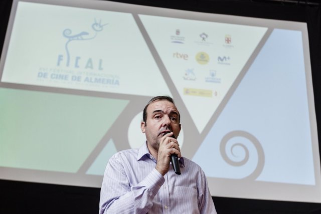 Enrique Iznaola, director de Fical, ha presentado el Concurso de Cortos Postales