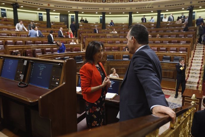 Margarita Robles en su escaño en el Congreso