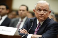 Sessions asegura que Trump no está utilizando el Departamento de Justicia para investigar a sus rivales políticos