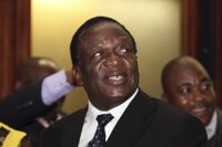 El partido de Mugabe asegura que está detenido y que Mnangagwa es el nuevo presidente interino