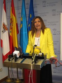 "Mal empezamos una negociación cuando se parte de una mentira", responde Pineda (PSOE) a Couto (Foro)