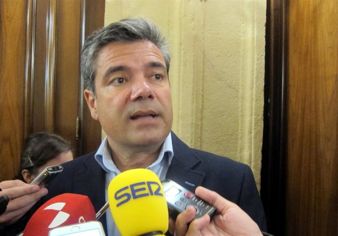 Salamanca.- Emilio Gallego atiende a los medios                     