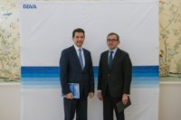 La incertidumbre por la crisis de Cataluña podría reducir en 3 décimas el crecimiento de Madrid en 2018, según BBVA