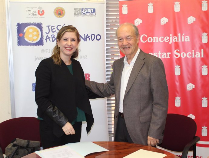 Firma convenio colaboración con Ayuntamiento de Molina