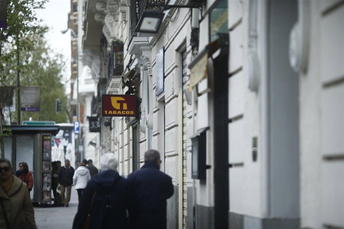 Estanco, Tabaco, Tabacalera, Cigarro, Cigarros, Fumar, Paseando, Pasear