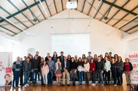 Un total de 43 jóvenes finalizan el programa 'Joves Qualificats' tras nueve meses trabajando en Cort 