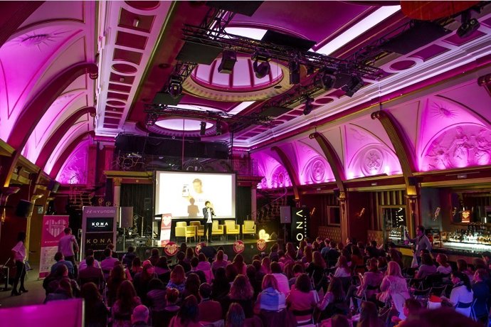 Cuarta edición de Enamorando al Consumidor