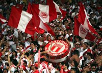 Los peruanos celebran su regreso al Mundial tras más de tres décadas de ausencia