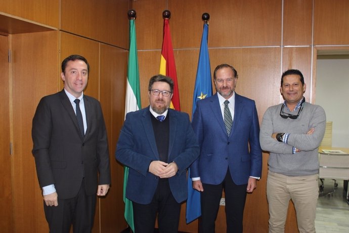 Reunión de Rodrigo Sánchez Haro y José Luis García-Palacios.