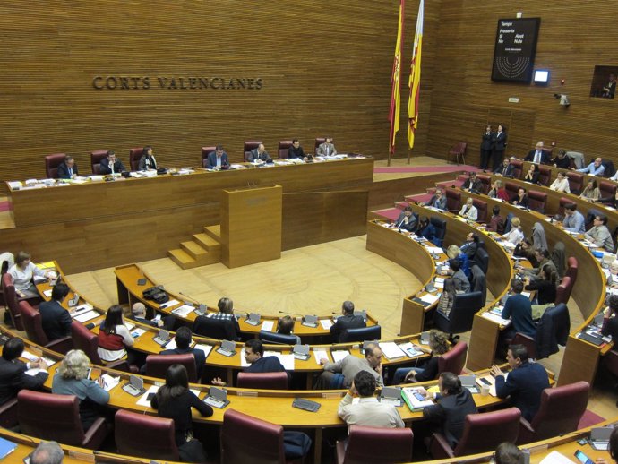 Pleno de las Corts Valencianes