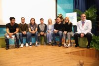 Keylor Navas y Filipe Luis se cruzan antes del derbi en la presentación 'El Retiro invade el Niño Jesús'