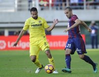 Pedro León, operado nuevamente de la rodilla, estará tres meses más de baja