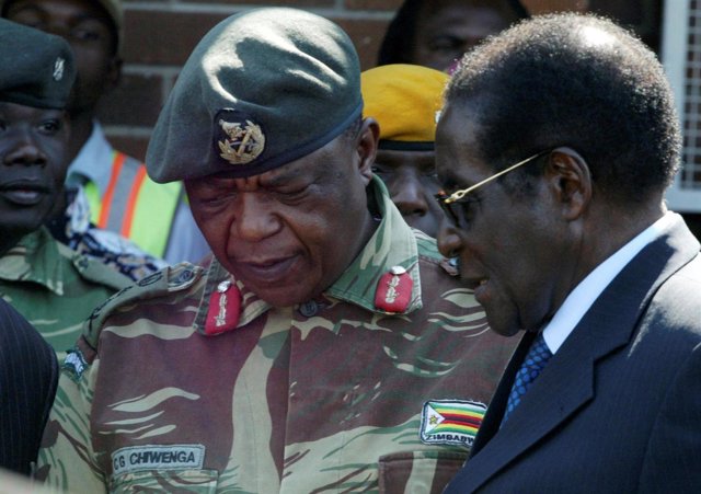 Golpe de Estado militar en Zimbabue.