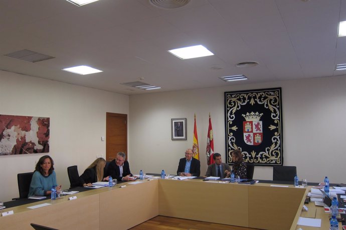 Imagen de la reunión de la Junta de Portavoces