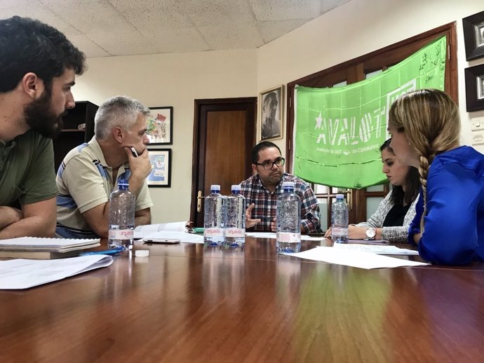Reunión entre Podemos y UGT