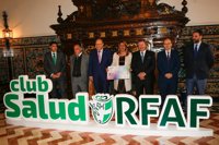 Susana Díaz anuncia la creación de la tarjeta deportiva sanitaria andaluza
